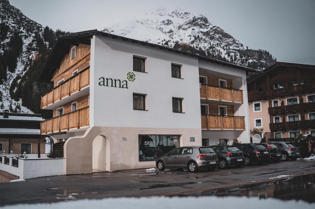 Pension Anna Sankt Leonhard im Pitztal Exterior photo